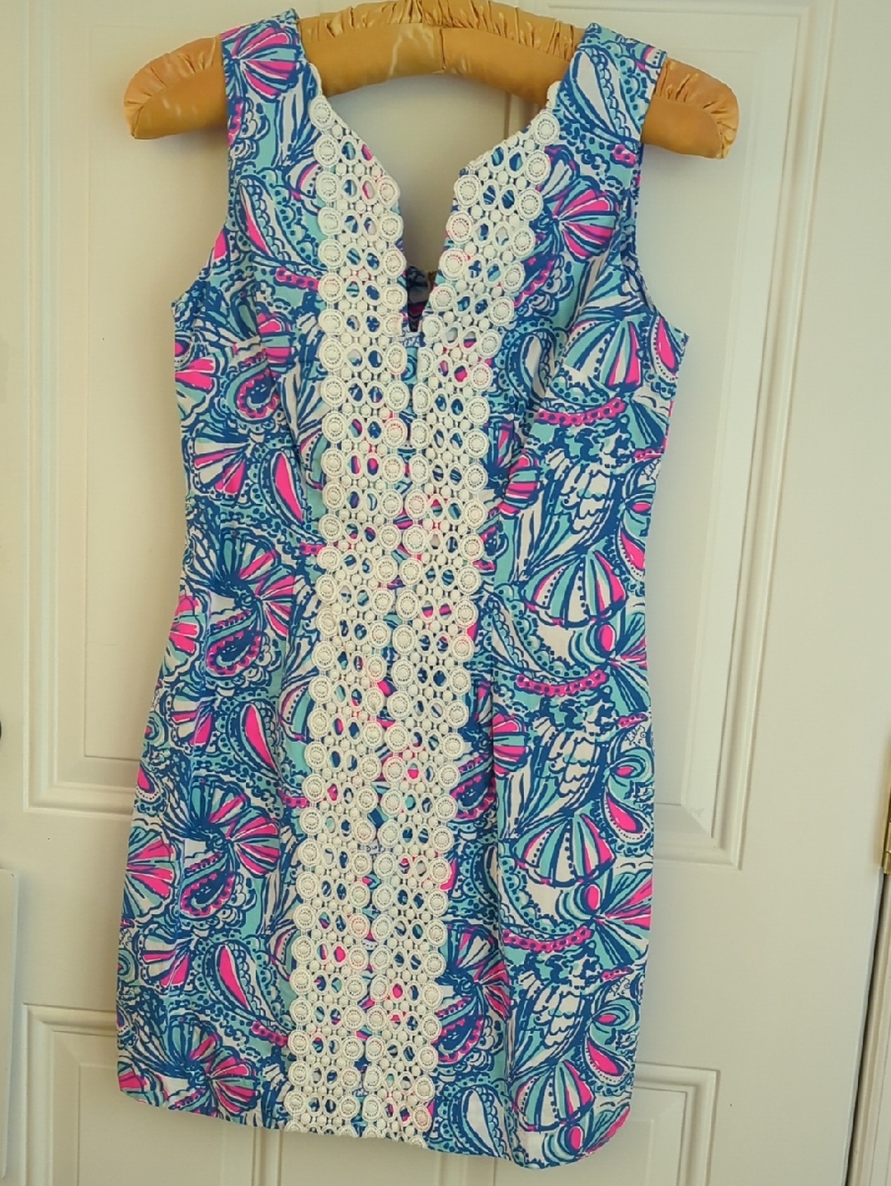 Lilly Pulitzer For Target Sleeveless Shirt Dress. Size 4